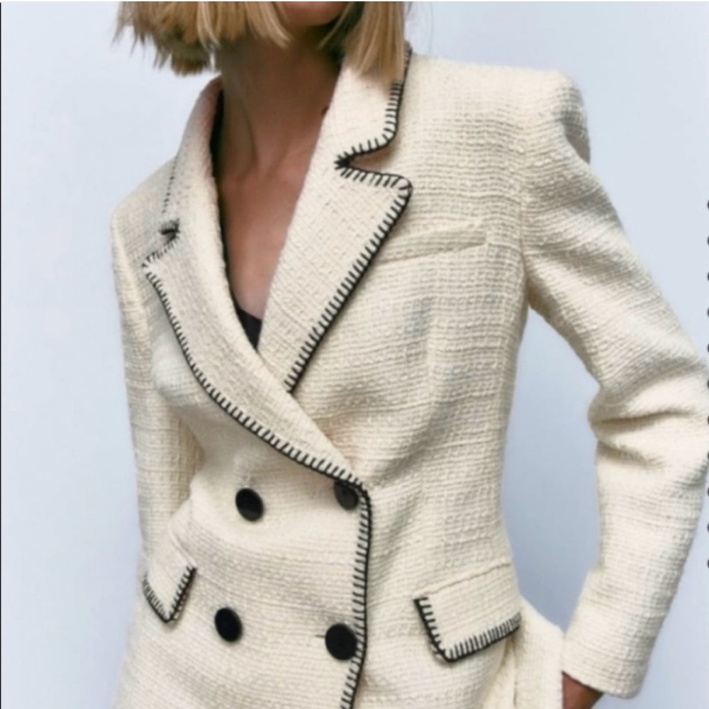 Zara Cream Tweed Double-Breasted Blazer with Black Trim